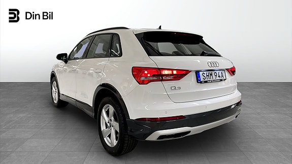 Audi Q3 3 of 13
