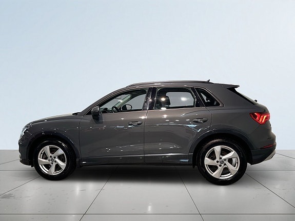 Audi Q3 4 of 20
