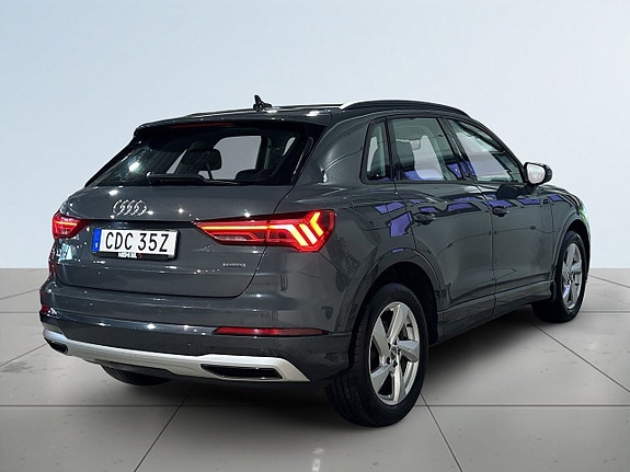 Audi Q3 6 of 20