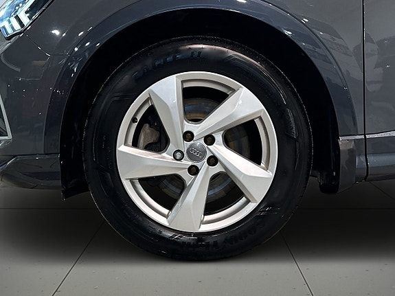 Audi Q3 14 of 20