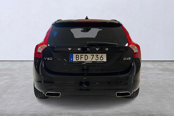 Volvo V60 5 of 14