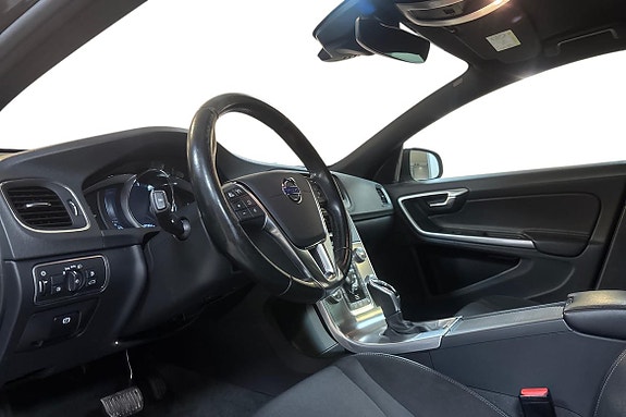 Volvo V60 8 of 14
