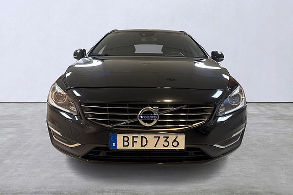 Volvo V60 7 of 14
