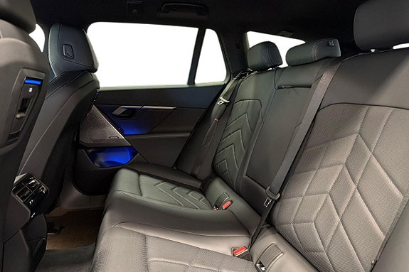BMW 520d 11 of 18