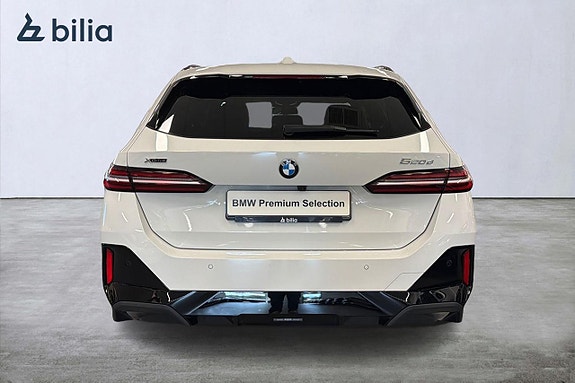 BMW 520d 4 of 18