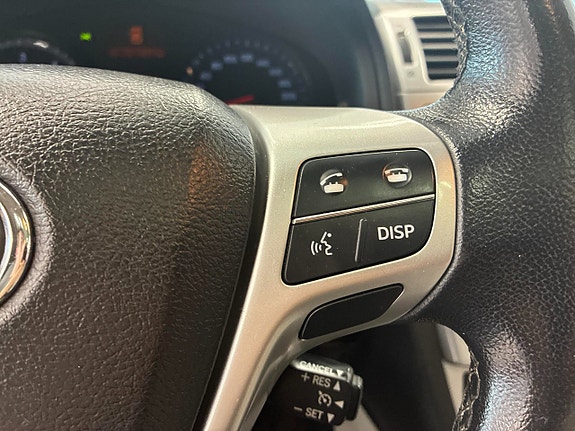 Toyota Avensis 13 of 29