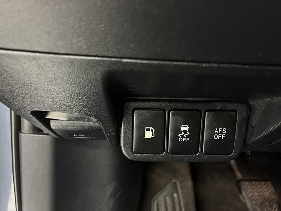 Toyota Avensis 24 of 29