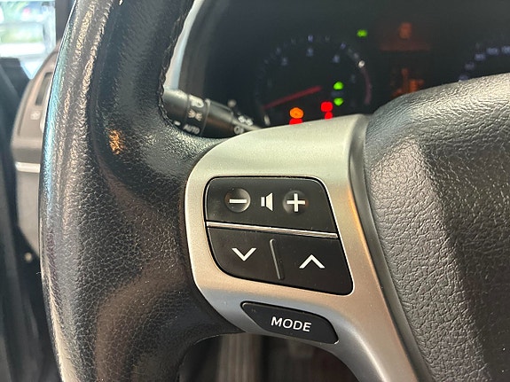 Toyota Avensis 12 of 29