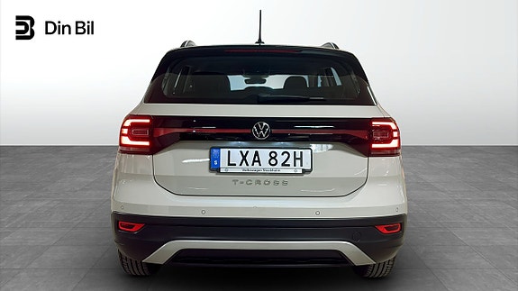 Volkswagen T-Cross 5 of 12