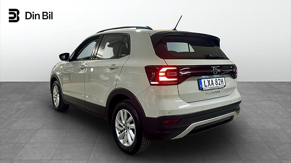 Volkswagen T-Cross 3 of 12