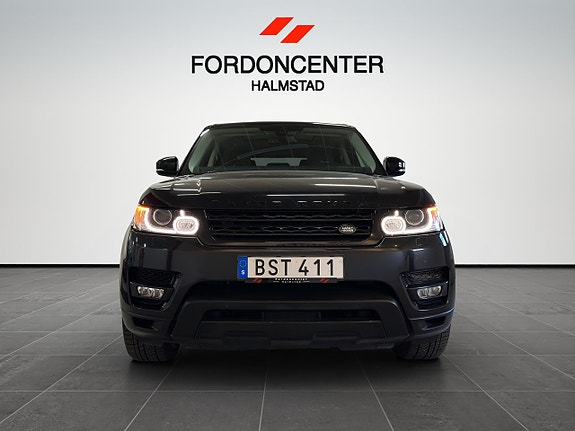 Land Rover Range Rover Sport 3 of 23