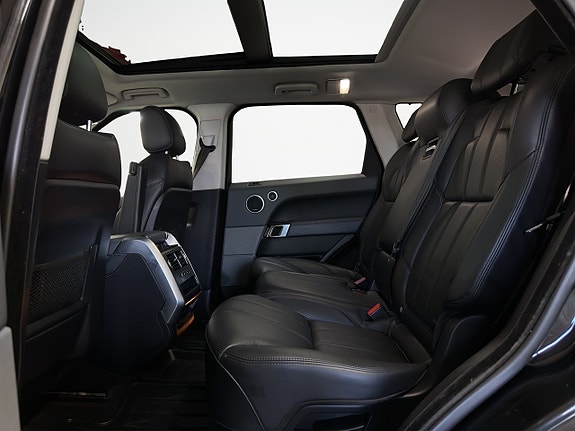 Land Rover Range Rover Sport 19 of 23