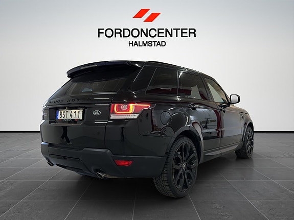 Land Rover Range Rover Sport 5 of 23