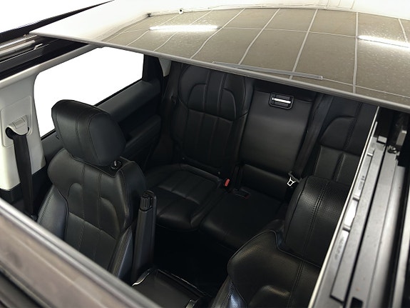 Land Rover Range Rover Sport 2 of 23