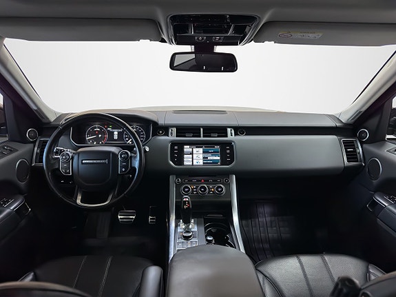 Land Rover Range Rover Sport 12 of 23