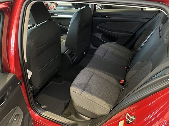 Volkswagen Golf I 9 of 17