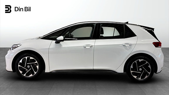 Volkswagen ID.3 3 of 13