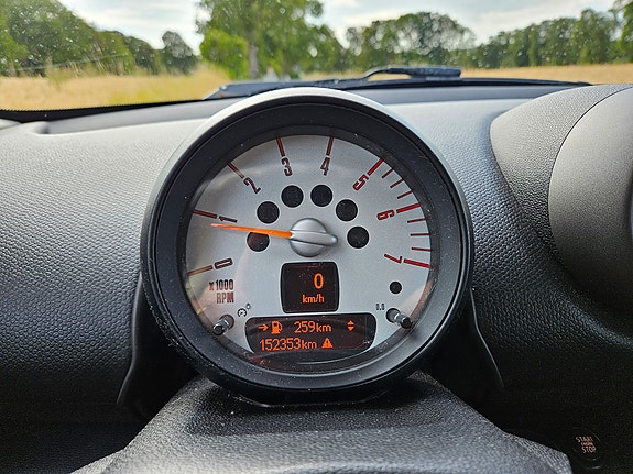 MINI Countryman Cooper D 12 of 13