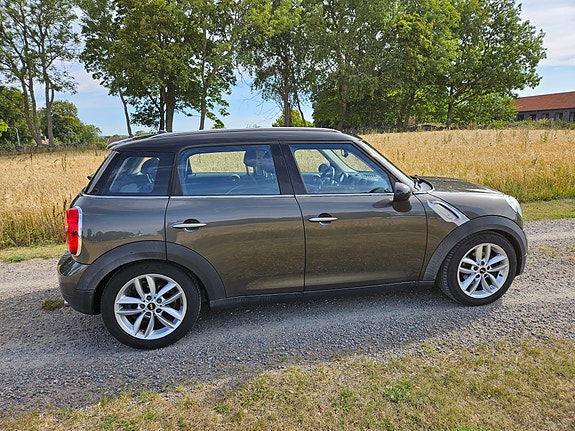 MINI Countryman Cooper D 4 of 13