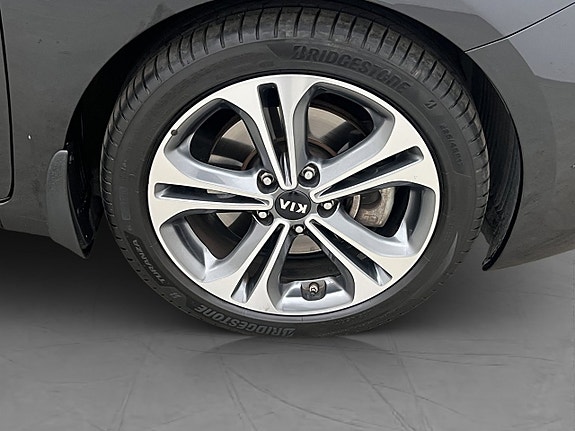 Kia Ceed 29 of 29