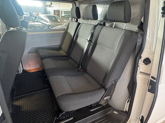 Volkswagen Transporter 6 of 9