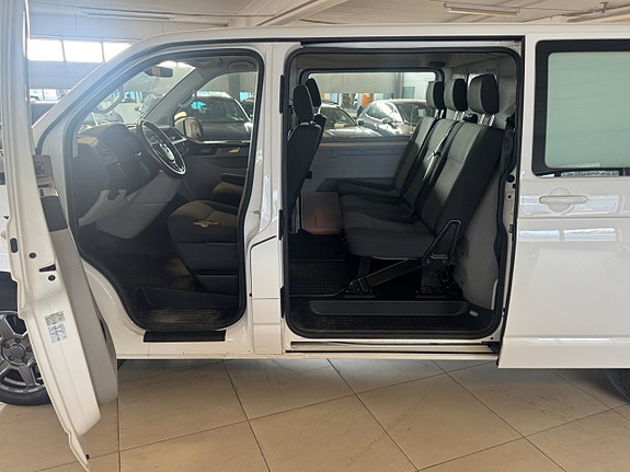 Volkswagen Transporter 7 of 9