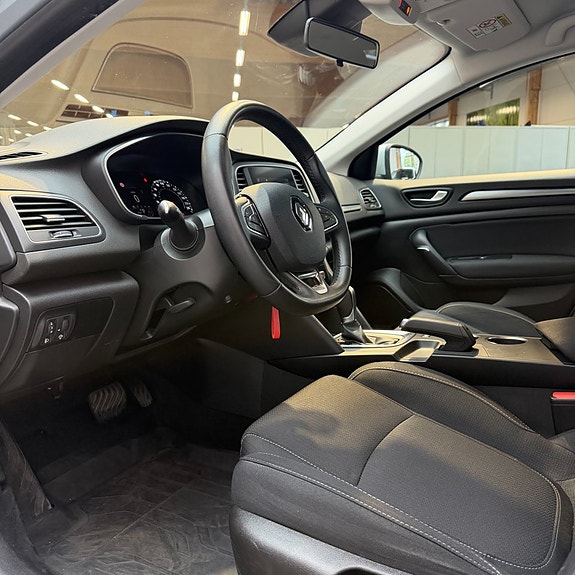 Renault Megane 8 of 11