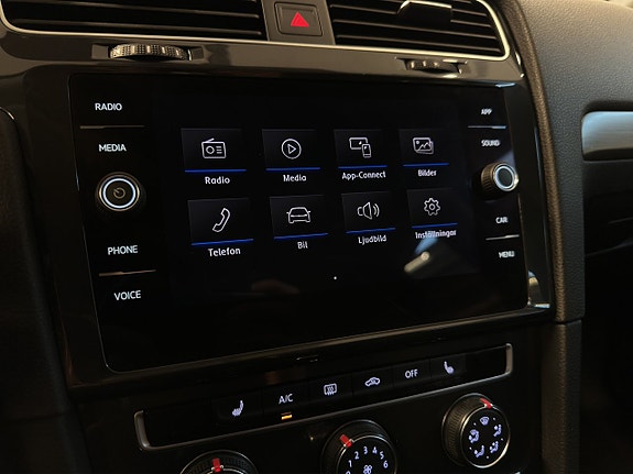 Volkswagen Golf I 19 of 26