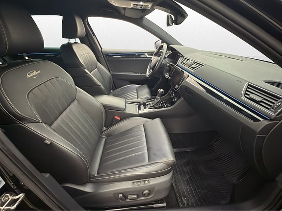 Skoda Superb 12 of 30