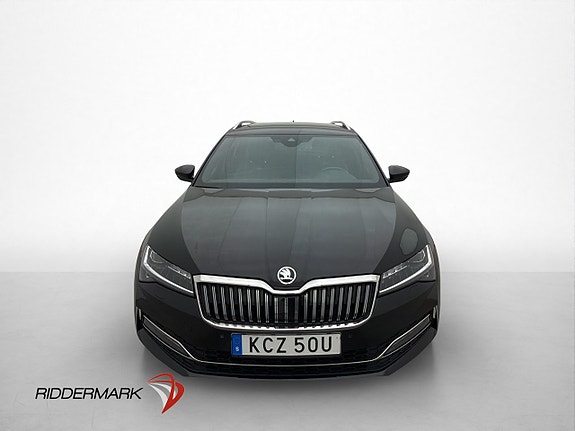 Skoda Superb 2 of 30