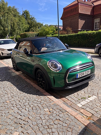 MINI Cooper 5 of 7