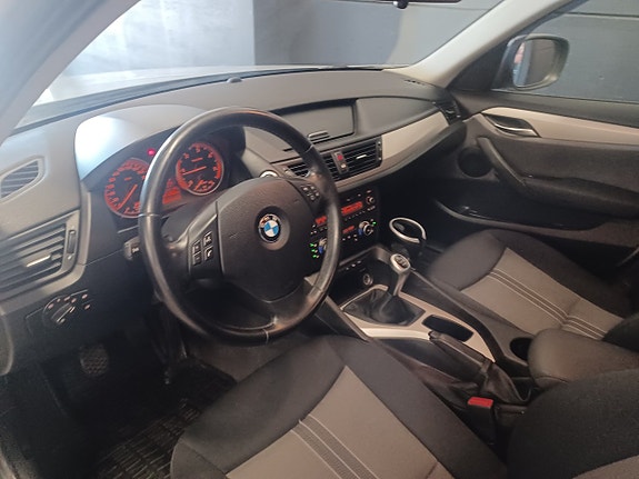 BMW X1 8 of 16