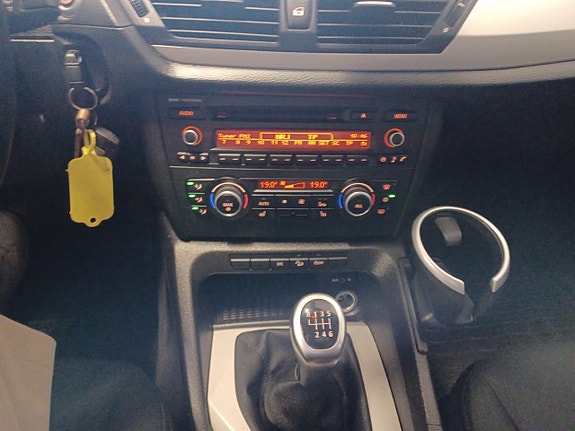 BMW X1 11 of 16