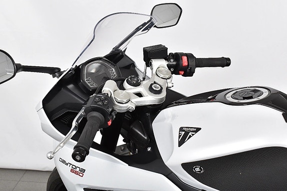 Triumph Daytona 660 ABS Fullservad 6 of 18