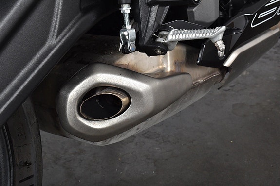 Triumph Daytona 660 ABS Fullservad 14 of 18