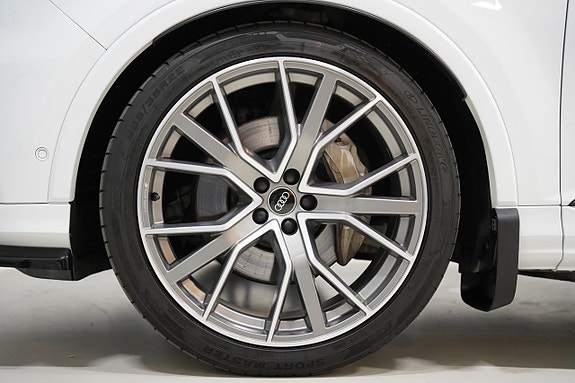 Audi Q7 9 of 30