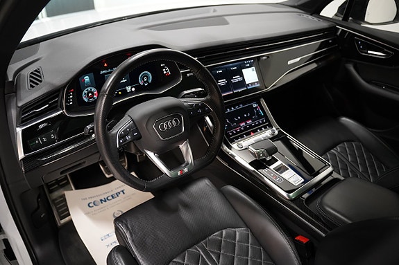 Audi Q7 10 of 30