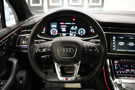 Audi Q7 19 of 30