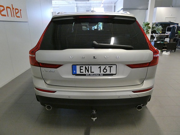 Volvo XC60 5 of 19