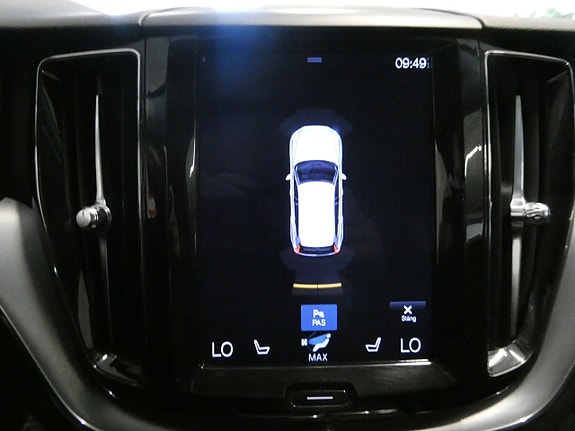 Volvo XC60 19 of 19