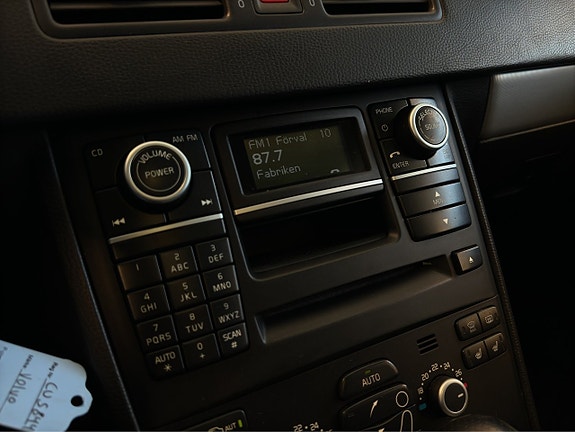 Volvo XC90 20 of 27