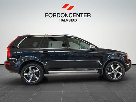 Volvo XC90 5 of 27