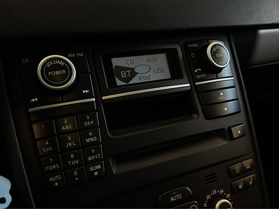 Volvo XC90 21 of 27