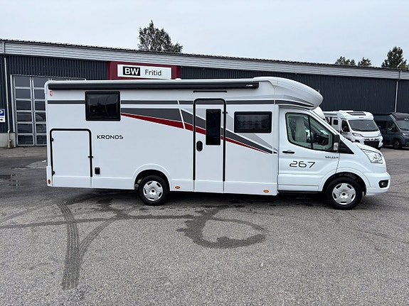 Roller Team Kronos 267 TL Queenbed - Taksäng - B-kort - Automat - 3500kg - Solcel 2 of 21