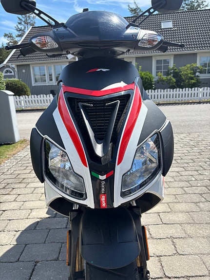 Aprilia SR50 5 of 5