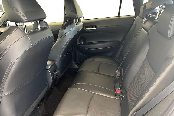 Toyota Corolla Cross 13 of 26