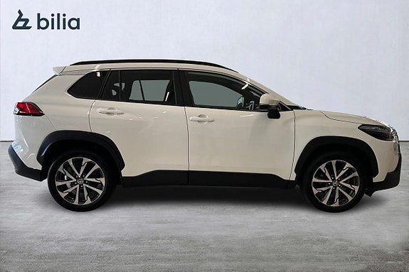 Toyota Corolla Cross 18 of 26
