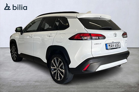Toyota Corolla Cross 2 of 26