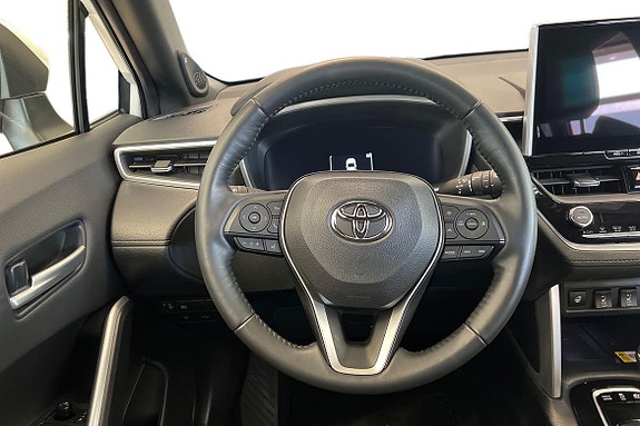 Toyota Corolla Cross 11 of 26