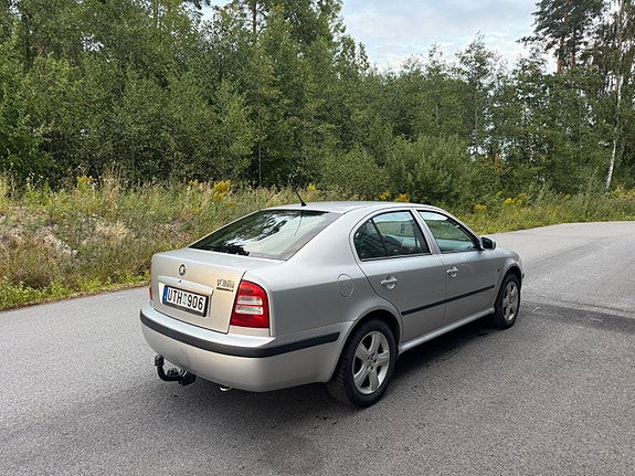 Skoda Octavia 3 of 16